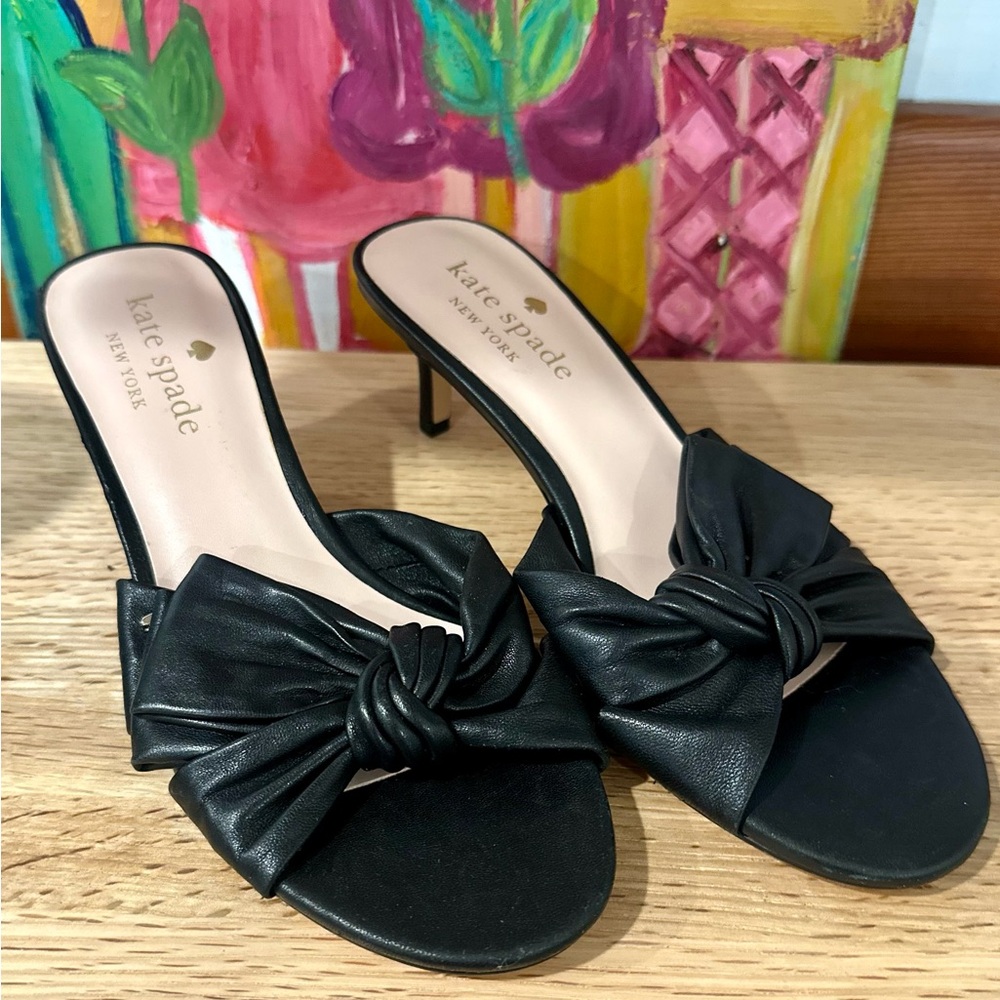 Kate Spade Samantha black leather bow sandal size 5 open toe new no box